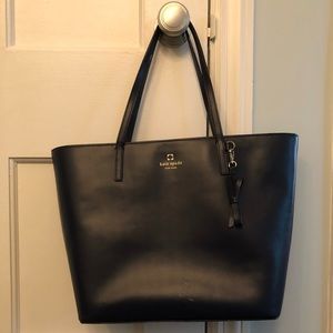 Navy Kate Spade tote!